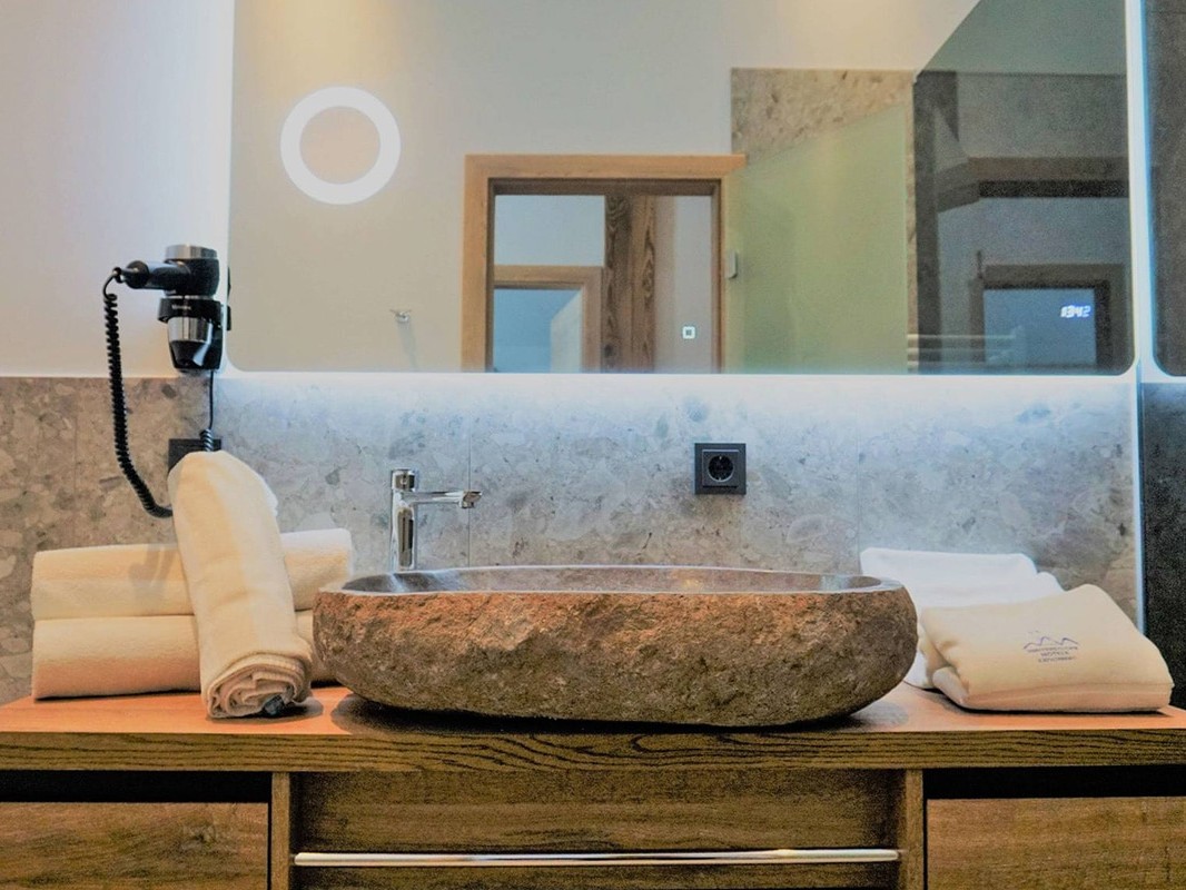 Kofler Hoteleinrichtung - Ihr Hotelausstatter aus Kärnten - Badezimmer